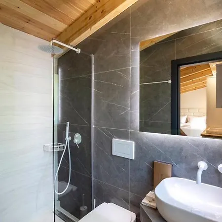 Aparthotel Toska Tower 4*