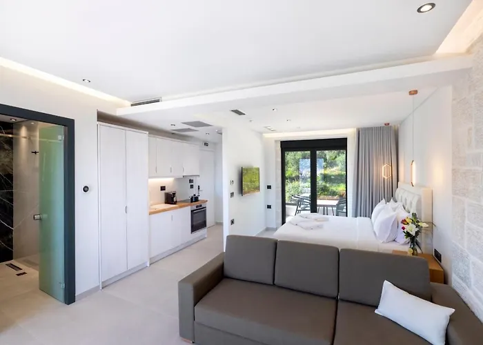 Aparthotel Toska Tower Chrysi Ammoudia