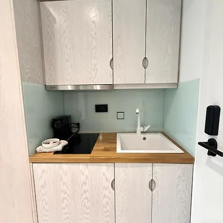 Toska Tower Aparthotel 4*