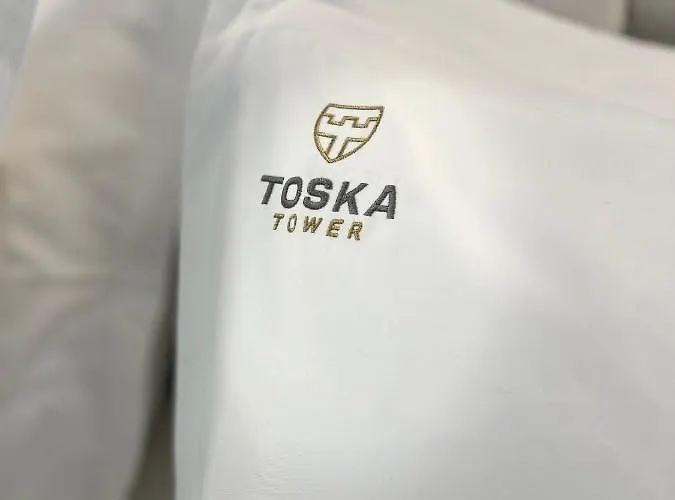 Ξενοδοχείο με διαμερίσματα Toska Tower 4*