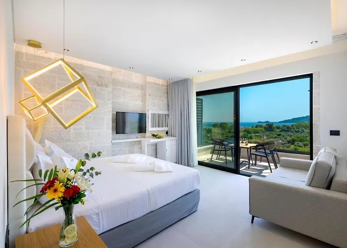 Ξενοδοχείο με διαμερίσματα Toska Tower 4*